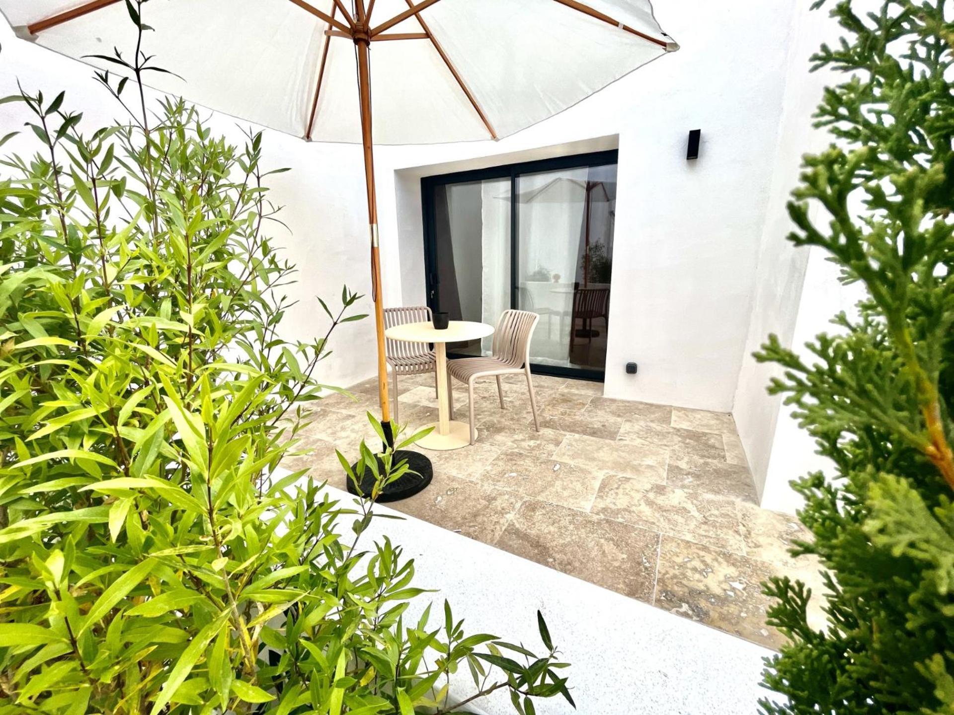 La Maison De Ville - Piscine - Spa Sete Ngoại thất bức ảnh