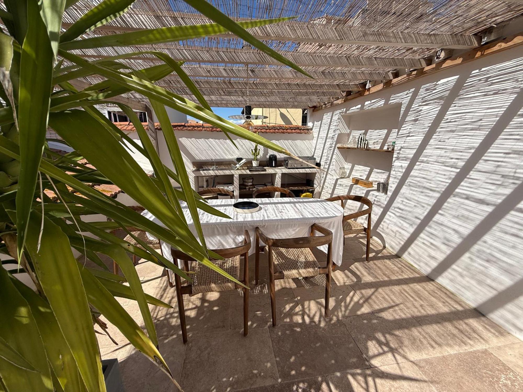 La Maison De Ville - Piscine - Spa Sete Ngoại thất bức ảnh
