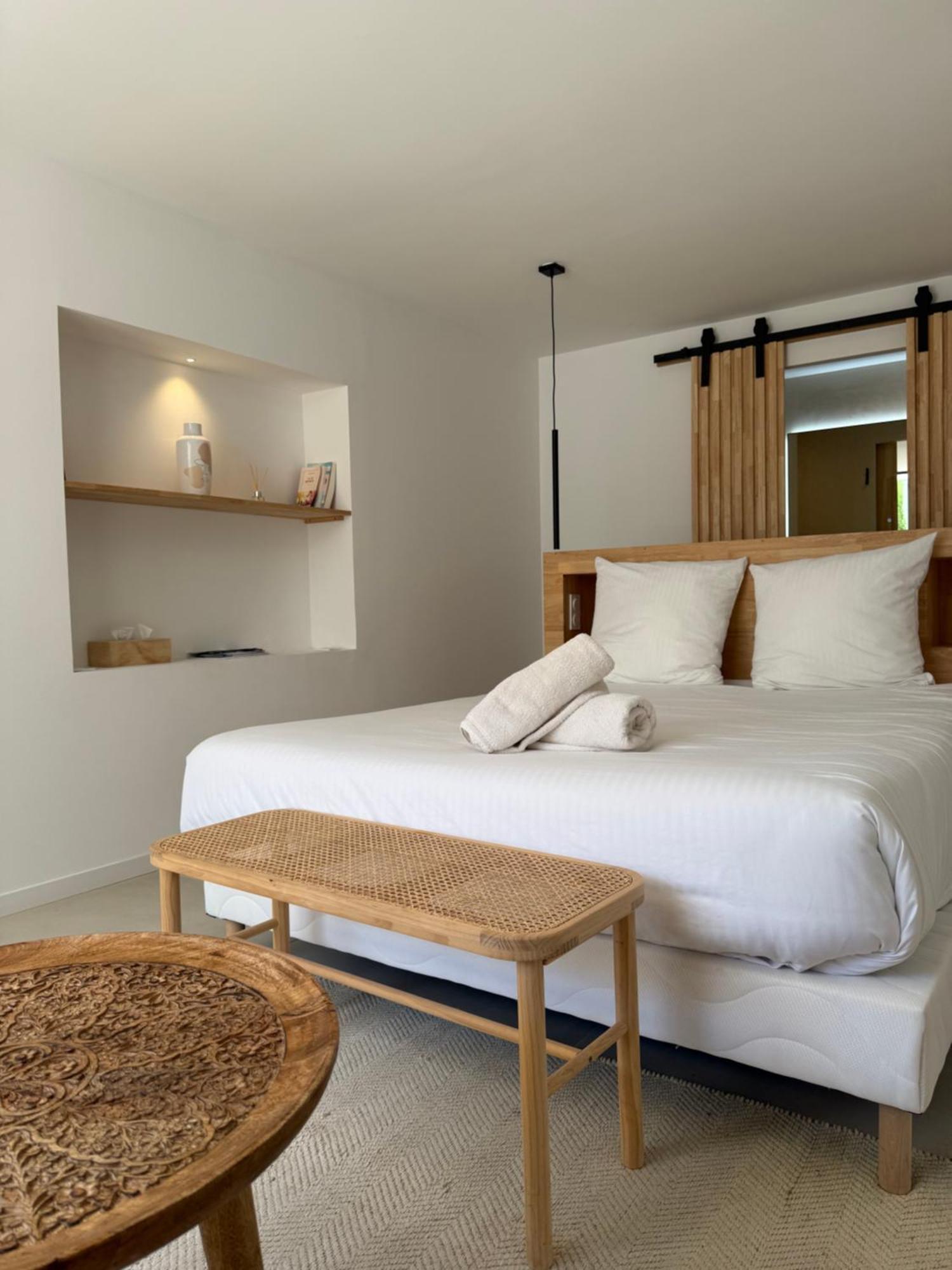 La Maison De Ville - Piscine - Spa Sete Ngoại thất bức ảnh