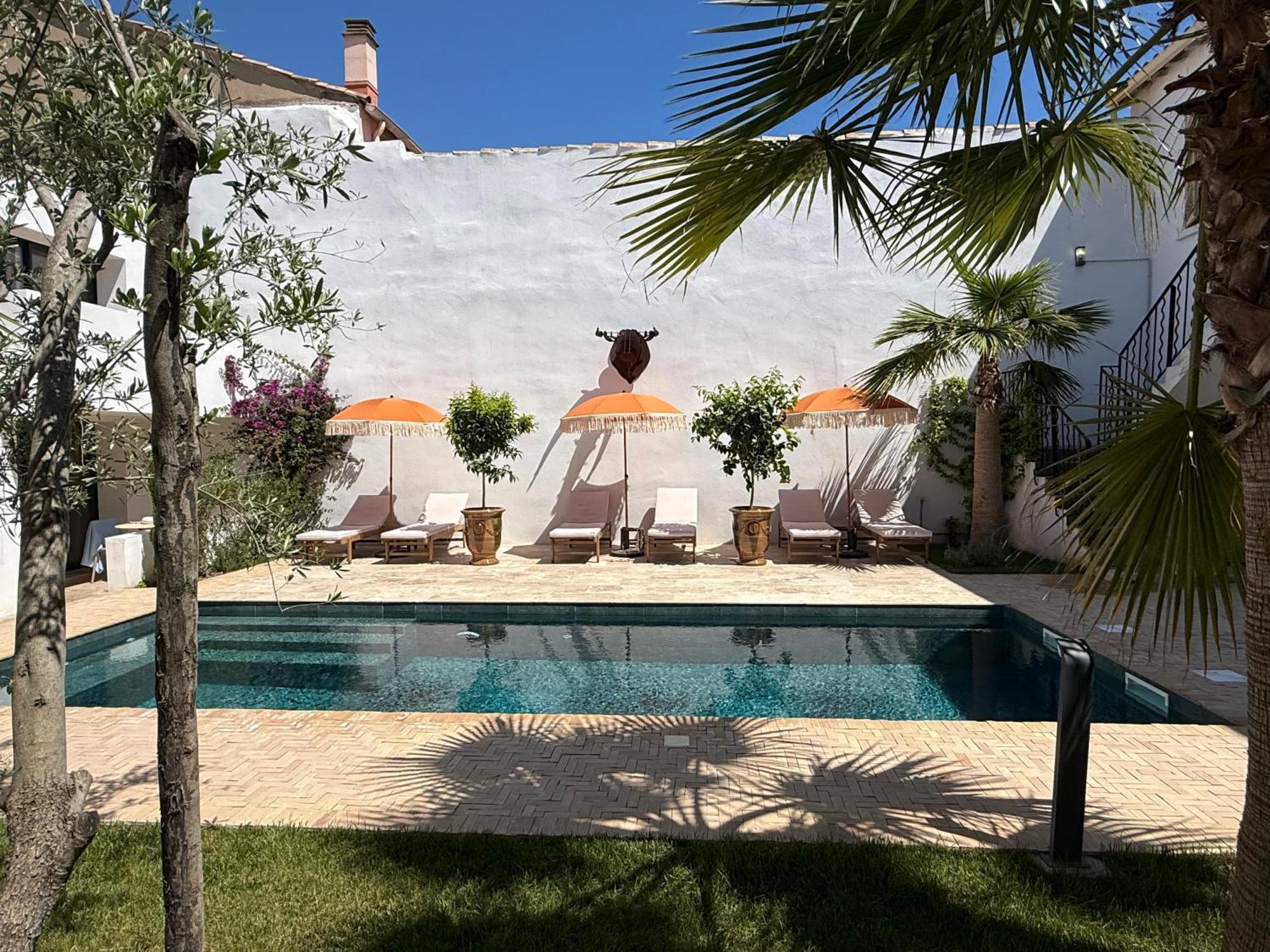 La Maison De Ville - Piscine - Spa Sete Ngoại thất bức ảnh